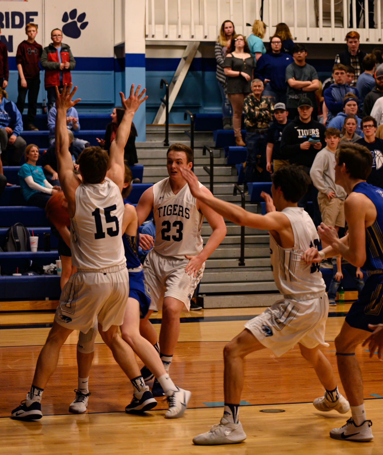 BoysBasketballvsAva(72of154)-Copy-Copy.jpg
